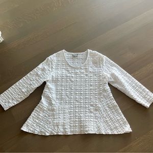 NICHE (designer) white tunic top